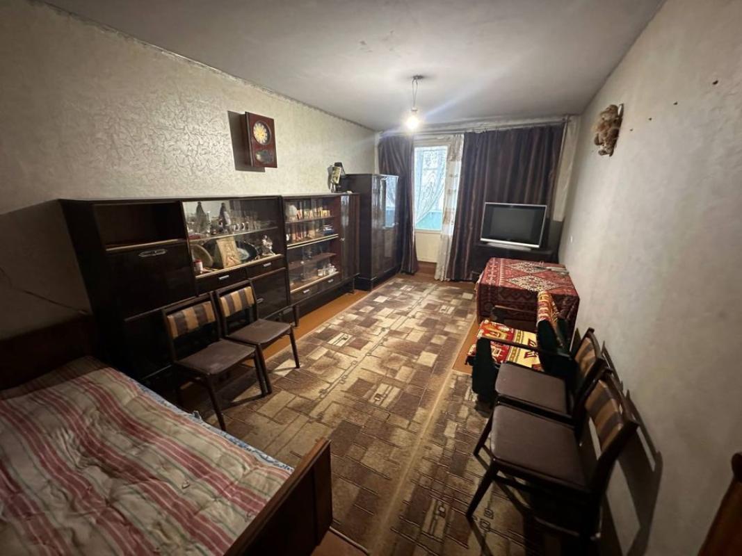 Sale 1 bedroom-(s) apartment 40 sq. m., Sharikova Street 36