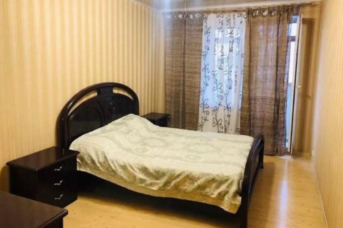 Продажа 3 комнатной квартиры 70 кв. м, Пушкинская ул. 96-98