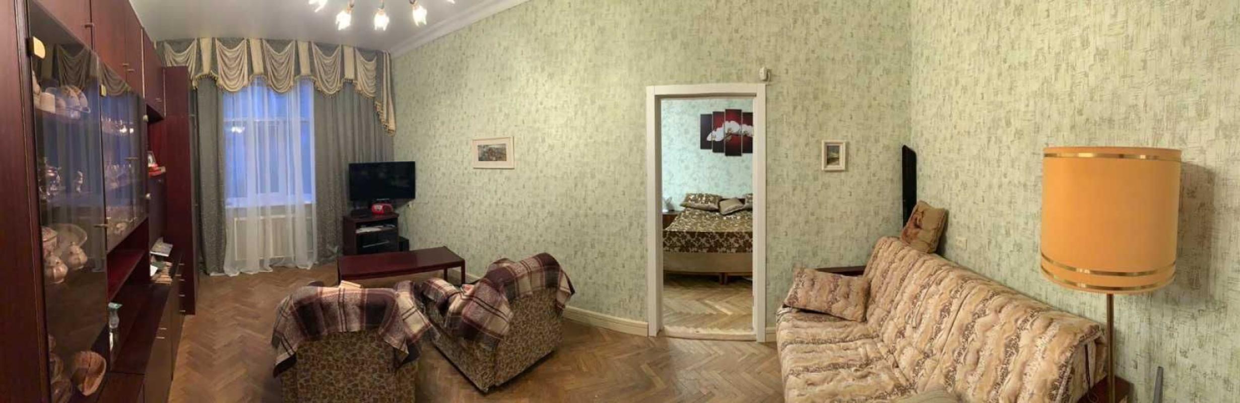 Long term rent 3 bedroom-(s) apartment Dmytra Doroshenka street (Chyhorina Street) 49