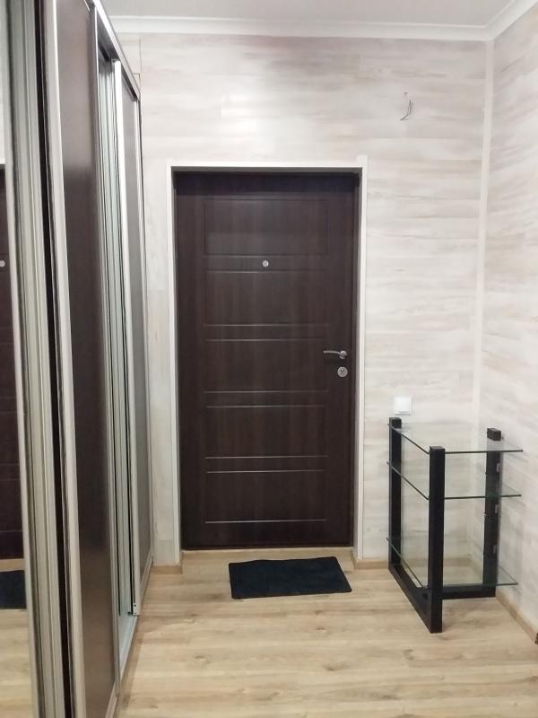 Sale 1 bedroom-(s) apartment 31 sq. m., Kharkivske Road 188