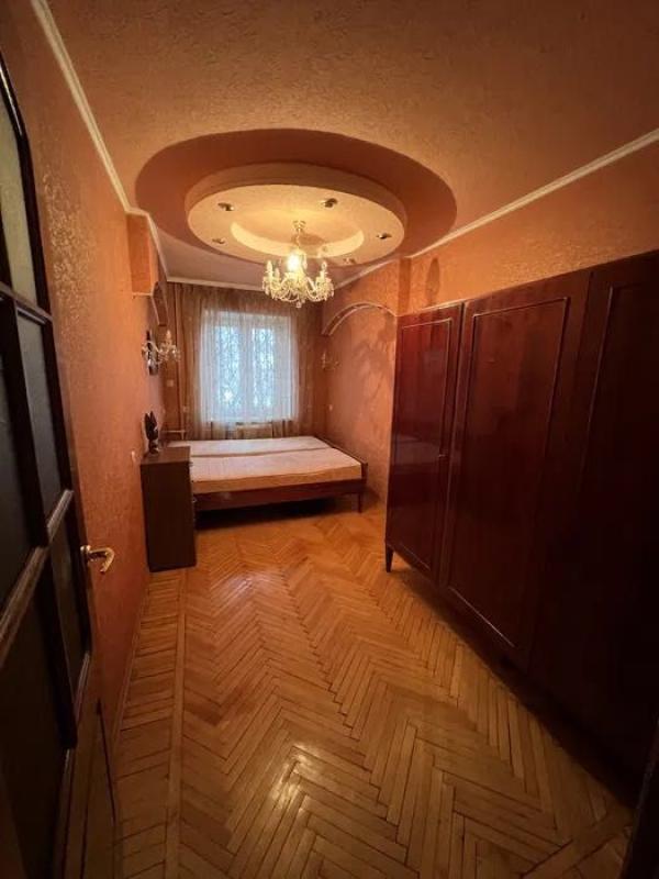Sale 3 bedroom-(s) apartment 55 sq. m., Spartaka Street 16