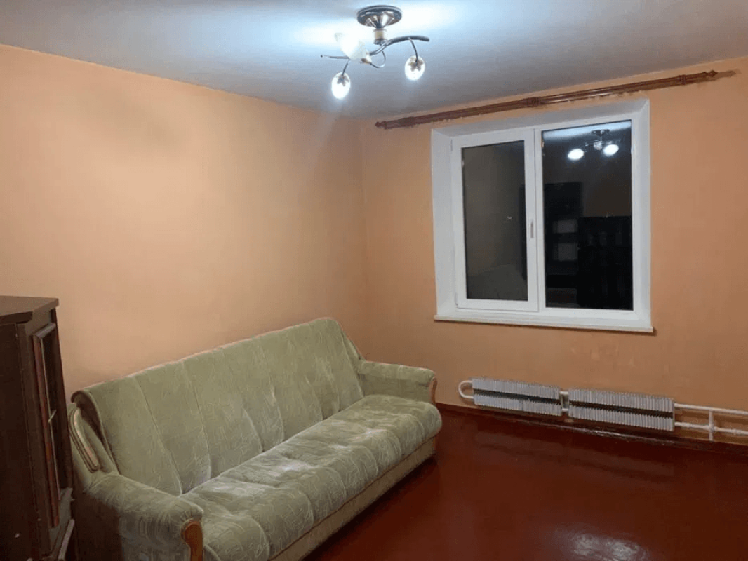 Sale 3 bedroom-(s) apartment 65 sq. m., Valentynivska street 35/81