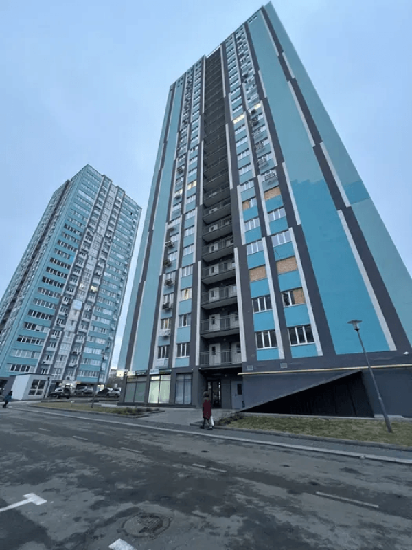 Продаж 3 кімнатної квартири 90 кв. м, Академіка Павлова вул.