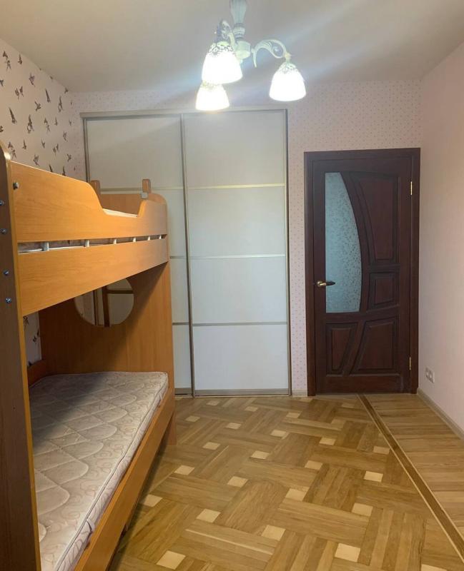 Sale 3 bedroom-(s) apartment 66 sq. m., Hvardiytsiv-Shyronintsiv Street 58