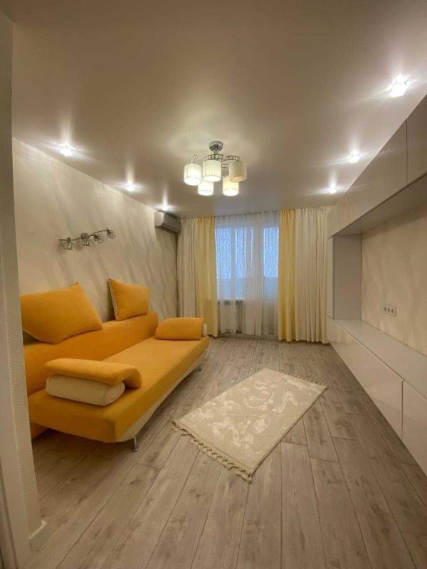 Long term rent 2 bedroom-(s) apartment Akademika Barabashova Street 44