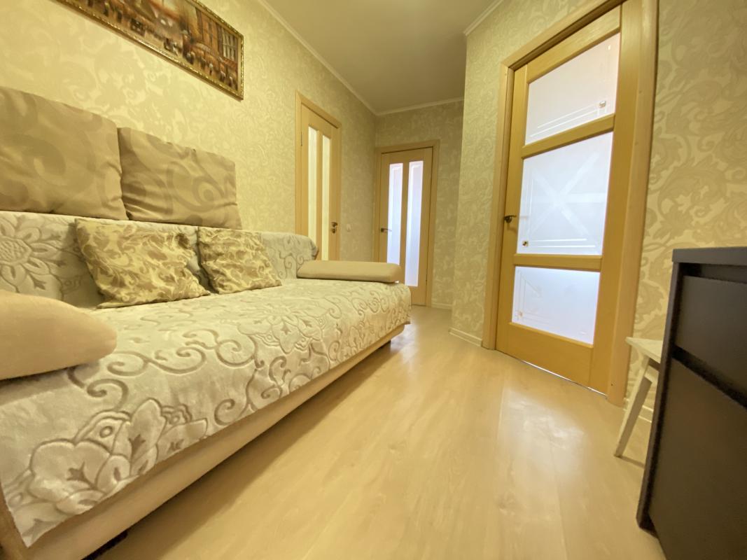 Sale 1 bedroom-(s) apartment 52.7 sq. m., Peremohy Avenue 53б