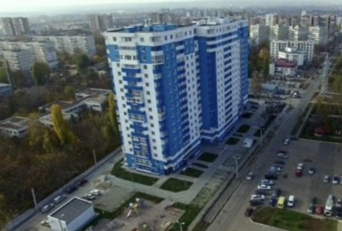 Продаж 2 кімнатної квартири 69 кв. м, Зернова вул.