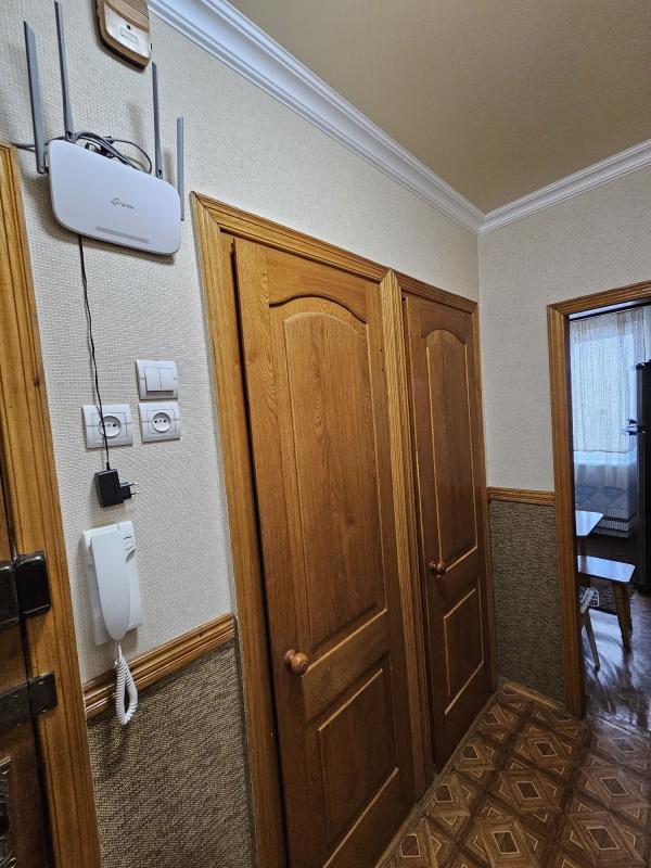 Sale 3 bedroom-(s) apartment 74 sq. m., Amosova Street 1
