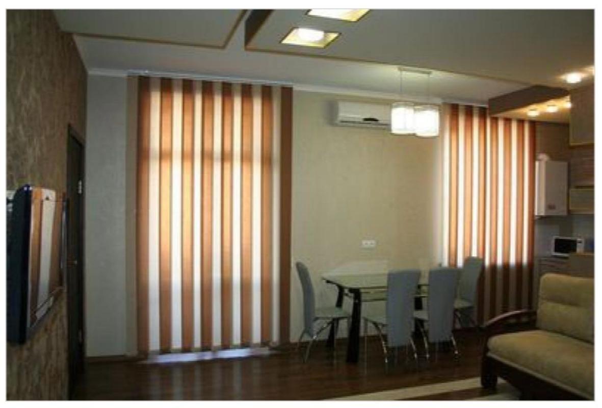 Long term rent 3 bedroom-(s) apartment Alchevskykh Street (Artema Street) 20/22