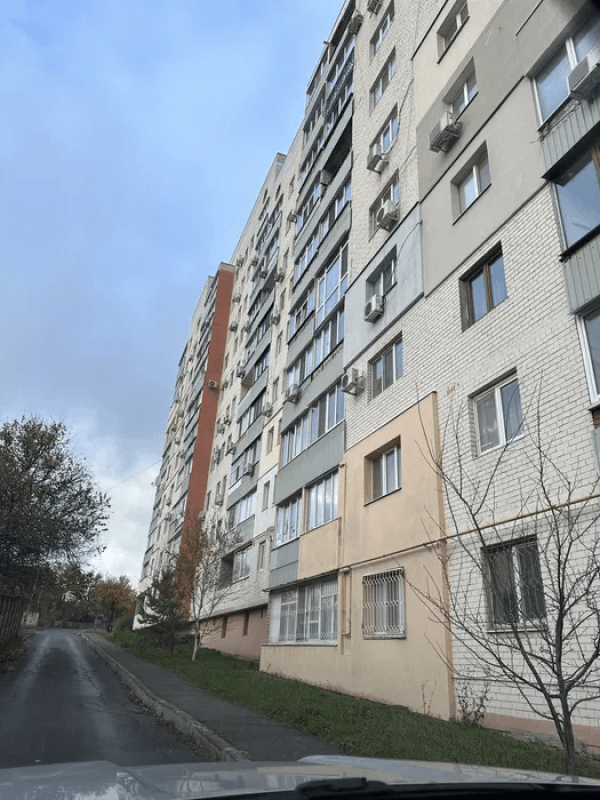 Продажа 1 комнатной квартиры 54 кв. м, Белогорская ул. 1