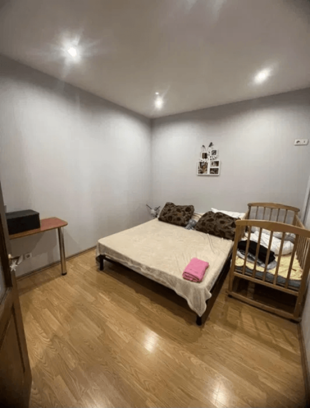 Sale 2 bedroom-(s) apartment 57 sq. m., Bilohorska Street 1