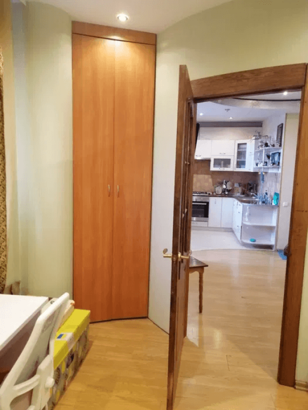 Sale 2 bedroom-(s) apartment 57 sq. m., Bilohorska Street 1