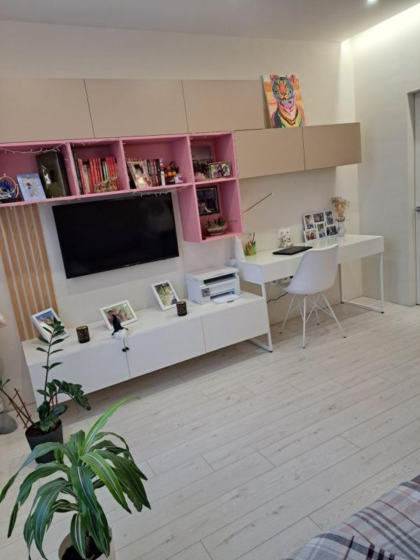 Sale 2 bedroom-(s) apartment 72 sq. m., Kachanivska Street