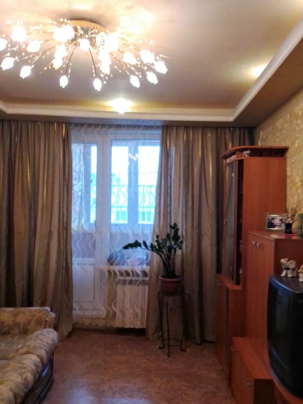 Sale 3 bedroom-(s) apartment 65 sq. m., Valentynivska street 58