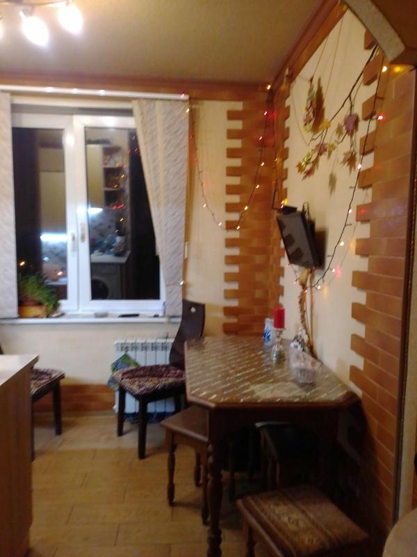 Sale 3 bedroom-(s) apartment 65 sq. m., Valentynivska street 58