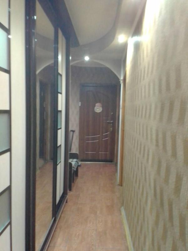 Продажа 3 комнатной квартиры 65 кв. м, Валентиновская ул. (Блюхера) 58