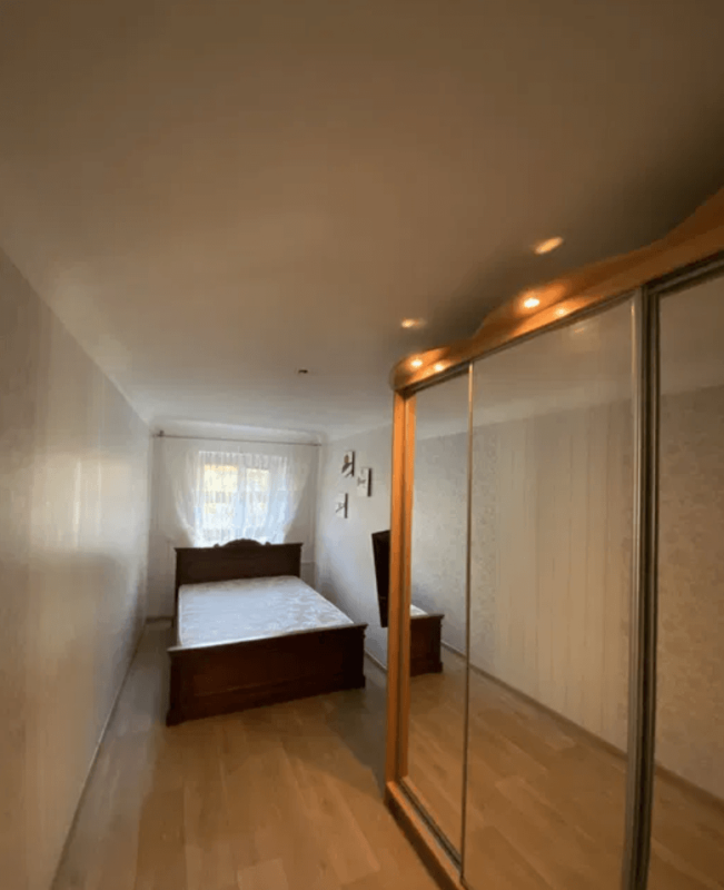 Sale 3 bedroom-(s) apartment 56 sq. m., Sokhora Street 9а