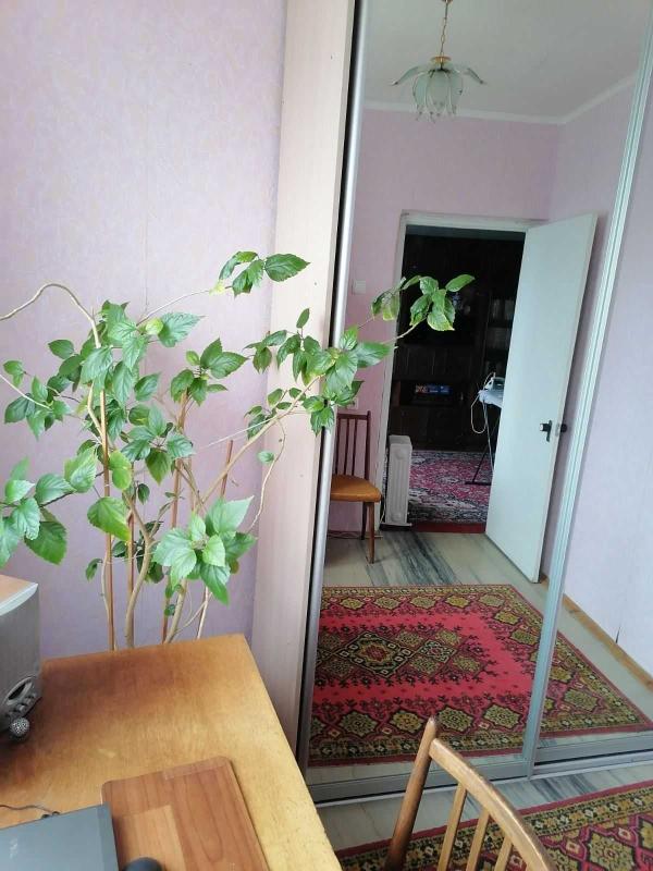 Продажа 4 комнатной квартиры 68 кв. м, Гвардейцев-Широнинцев ул. 53