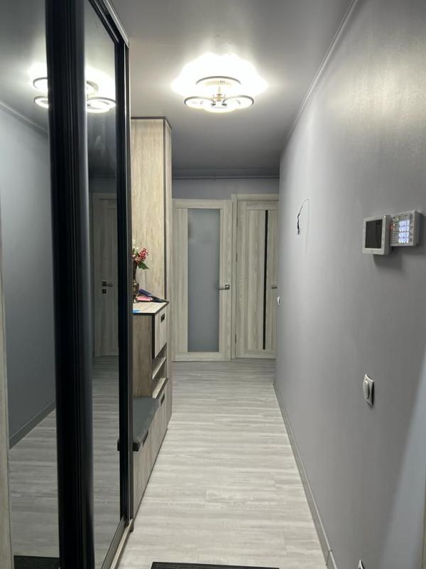 Sale 1 bedroom-(s) apartment 37 sq. m., Hvardiytsiv-Shyronintsiv Street 61а