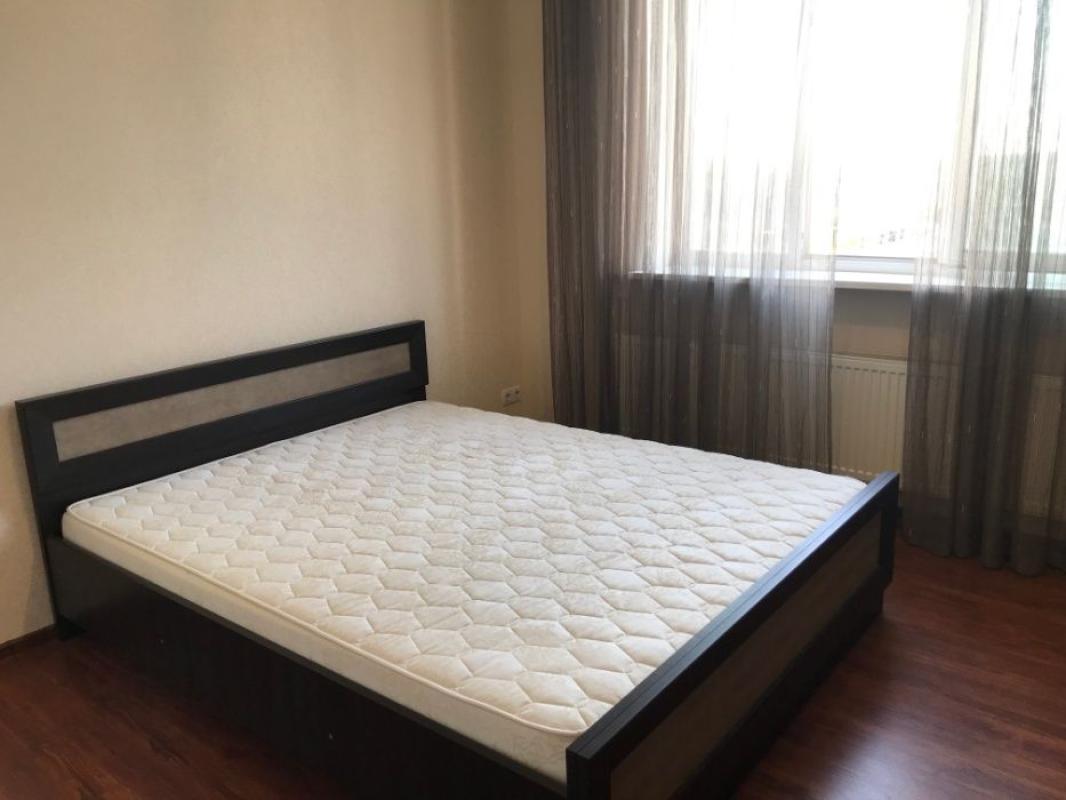 Long term rent 2 bedroom-(s) apartment Nauky avenue
