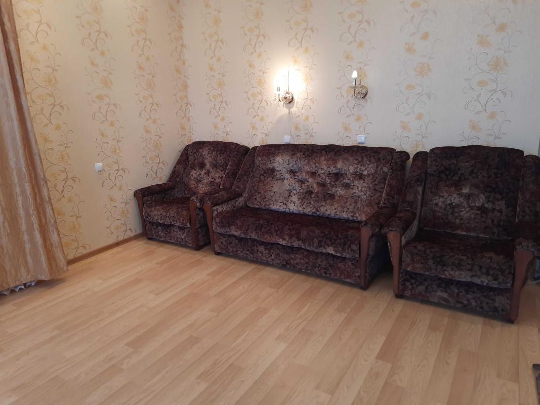 Long term rent 1 bedroom-(s) apartment Sribnokilska Street 3б