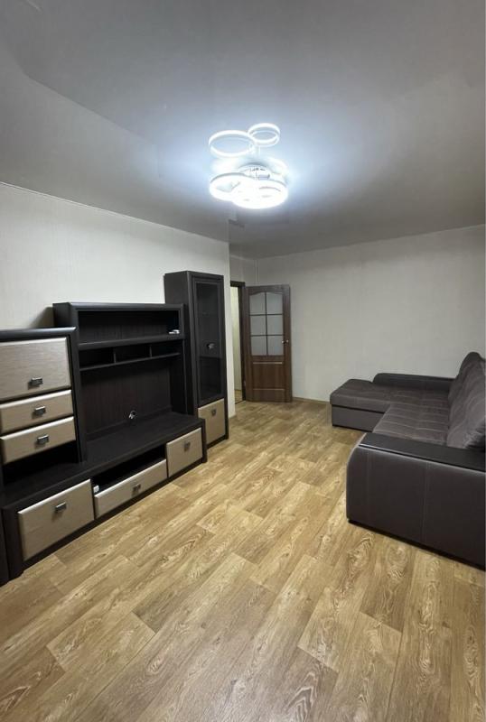 Sale 1 bedroom-(s) apartment 32 sq. m., Heroiv Pratsi Street 47б