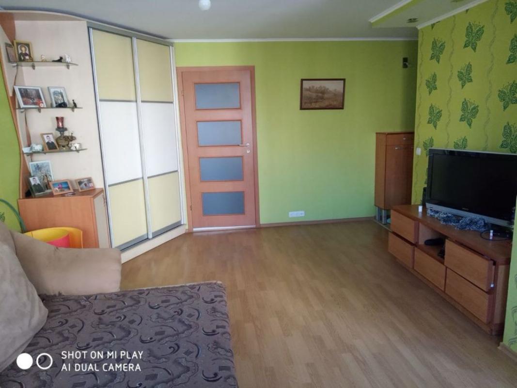 Sale 2 bedroom-(s) apartment 47 sq. m., Derevyanka Street 50