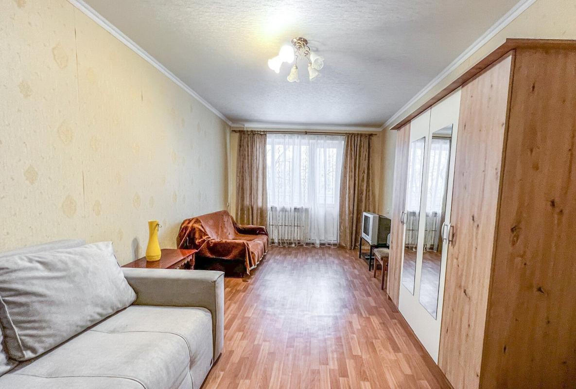 Продаж 1 кімнатної квартири 35 кв. м, Ахсарова вул. 11а