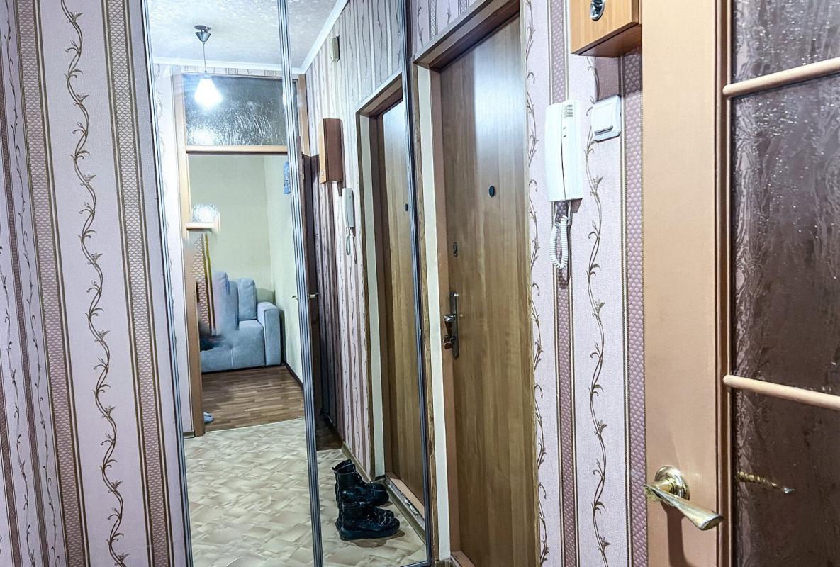 Продажа 1 комнатной квартиры 35 кв. м, Ахсарова ул. 11а