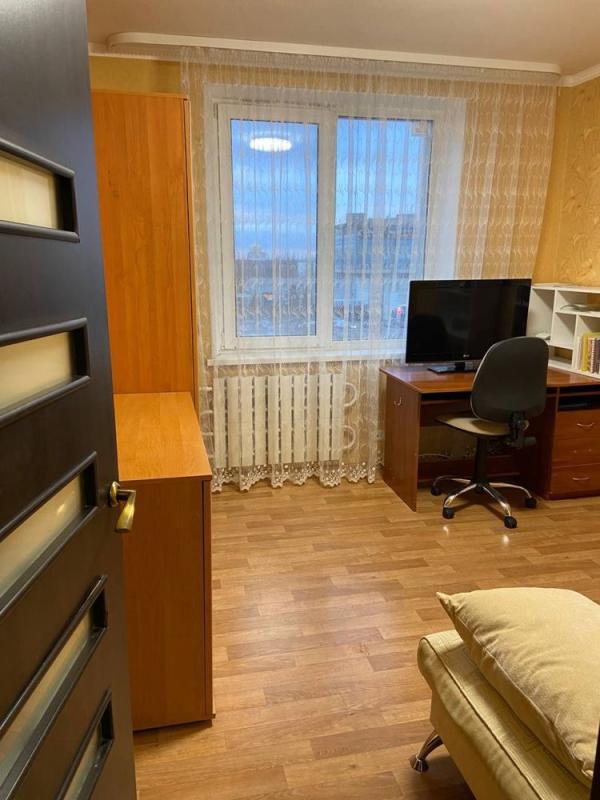 Sale 2 bedroom-(s) apartment 44 sq. m., Traktorobudivnykiv Avenue 63