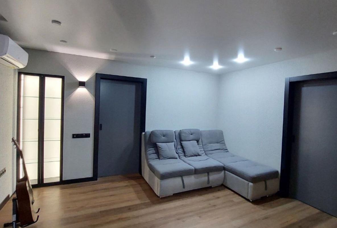 Sale 2 bedroom-(s) apartment 51 sq. m., Lermontivska Street 20