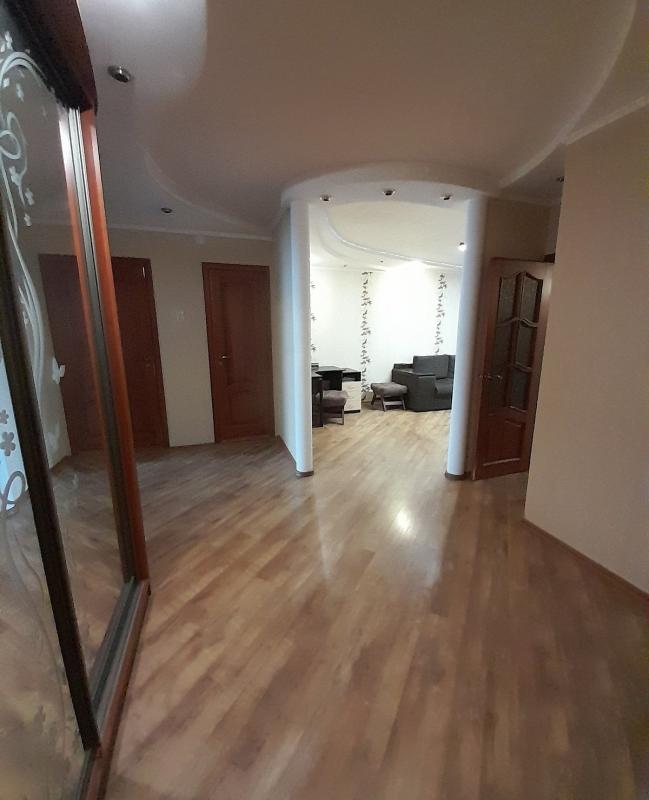 Sale 3 bedroom-(s) apartment 71 sq. m., Haribaldi Street 5