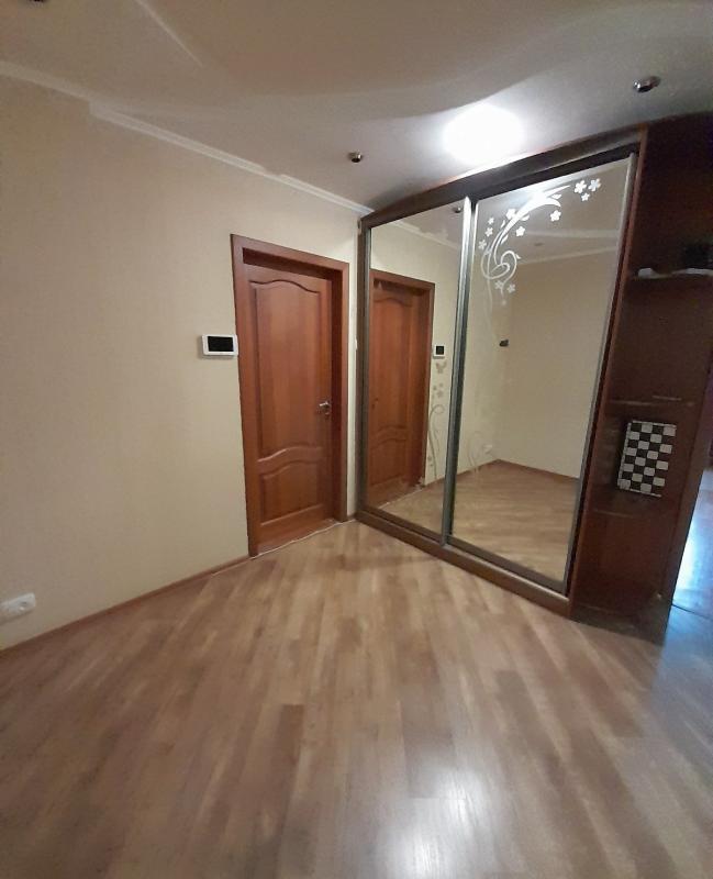 Sale 3 bedroom-(s) apartment 71 sq. m., Haribaldi Street 5