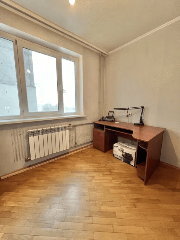 Sale 4 bedroom-(s) apartment 81.3 sq. m., Hroznenska Street 34