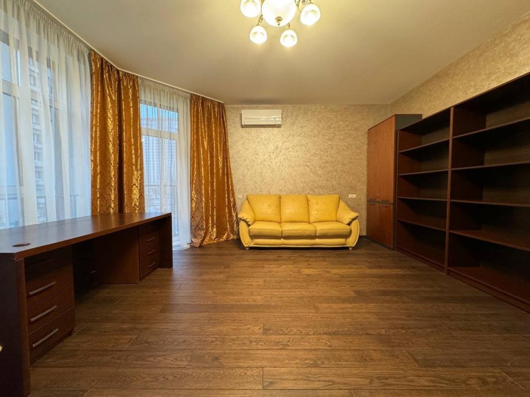Долгосрочная аренда 2 комнатной квартиры Казимира Малевича ул. (Боженко) 48