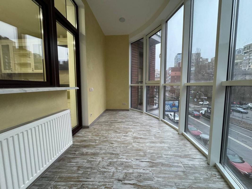 Long term rent 2 bedroom-(s) apartment Kazymyra Malevycha Street (Bozhenka Street) 48