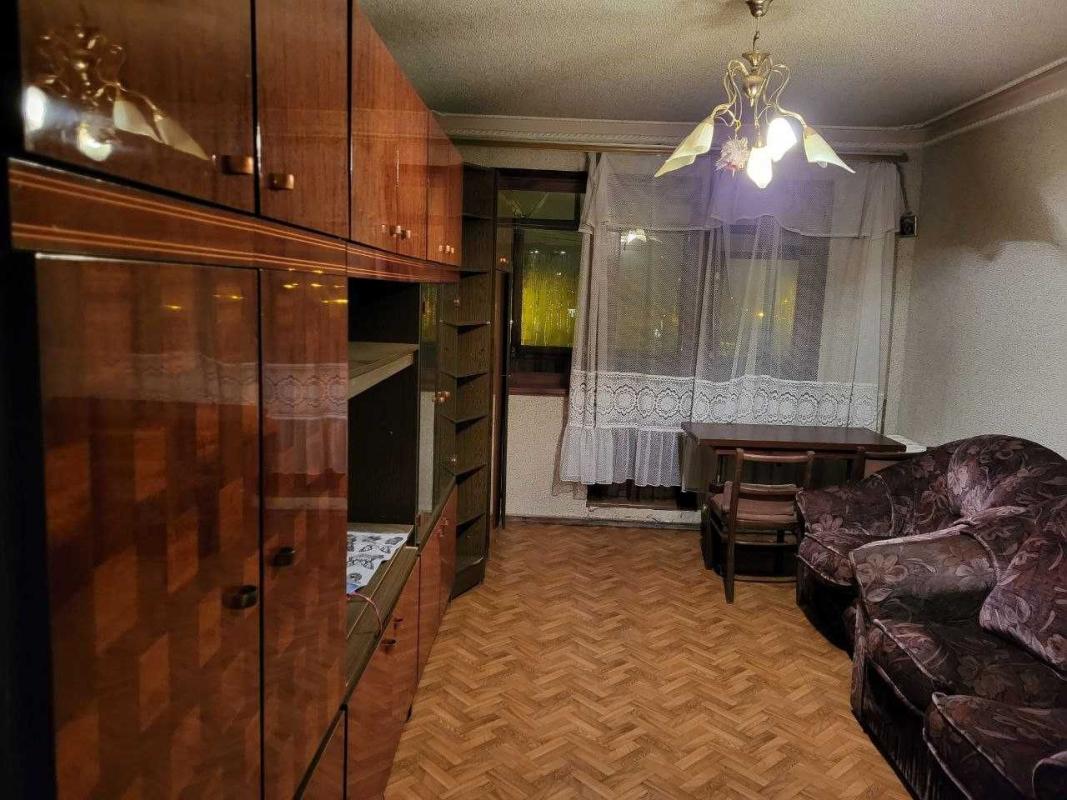 Sale 2 bedroom-(s) apartment 45 sq. m., Zhasminovyi Boulevard (Petra Slynka Street) 6