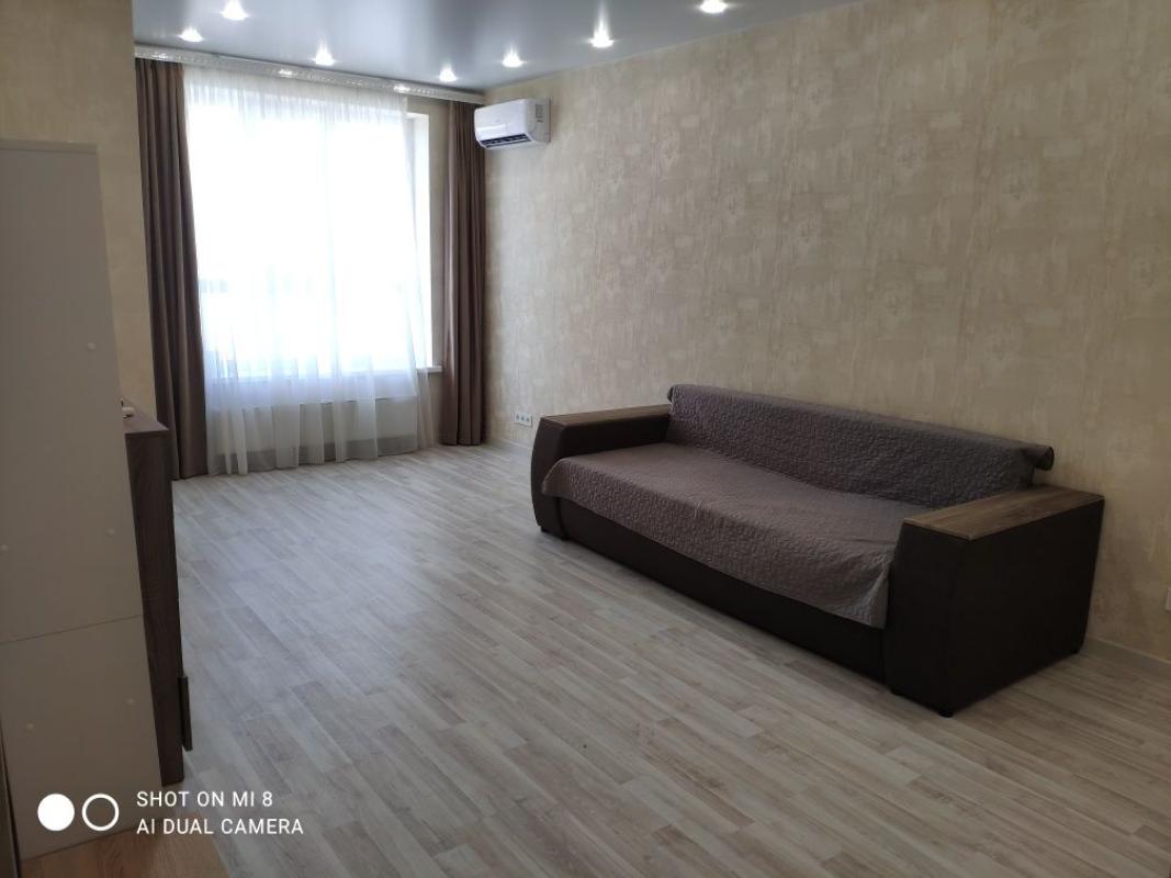 Продаж 1 кімнатної квартири 43 кв. м, Героїв Харкова просп.