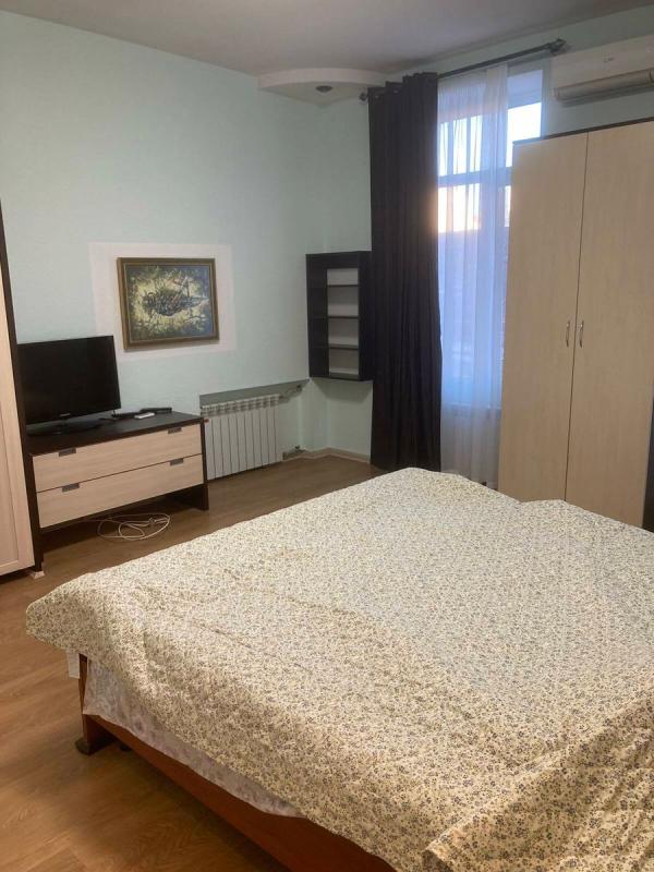 Долгосрочная аренда 4 комнатной квартиры Богдана Хмельницкого ул. 59б