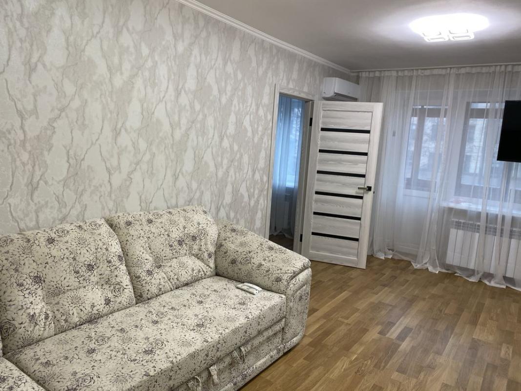 Sale 2 bedroom-(s) apartment 44 sq. m., Nauky avenue 41/43