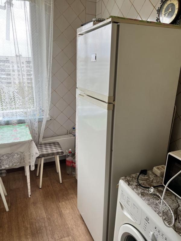 Long term rent 3 bedroom-(s) apartment Saltivske Highway 240г