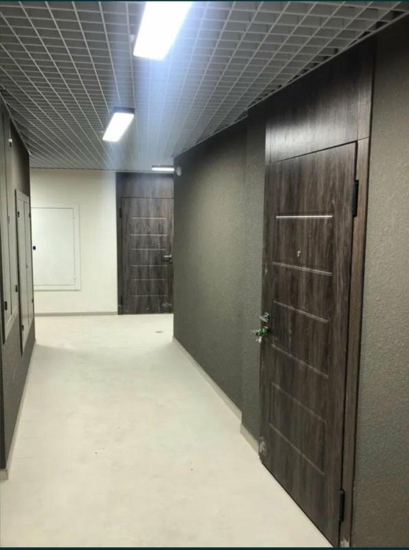 Продаж 1 кімнатної квартири 37 кв. м, Дніпровська набережна
