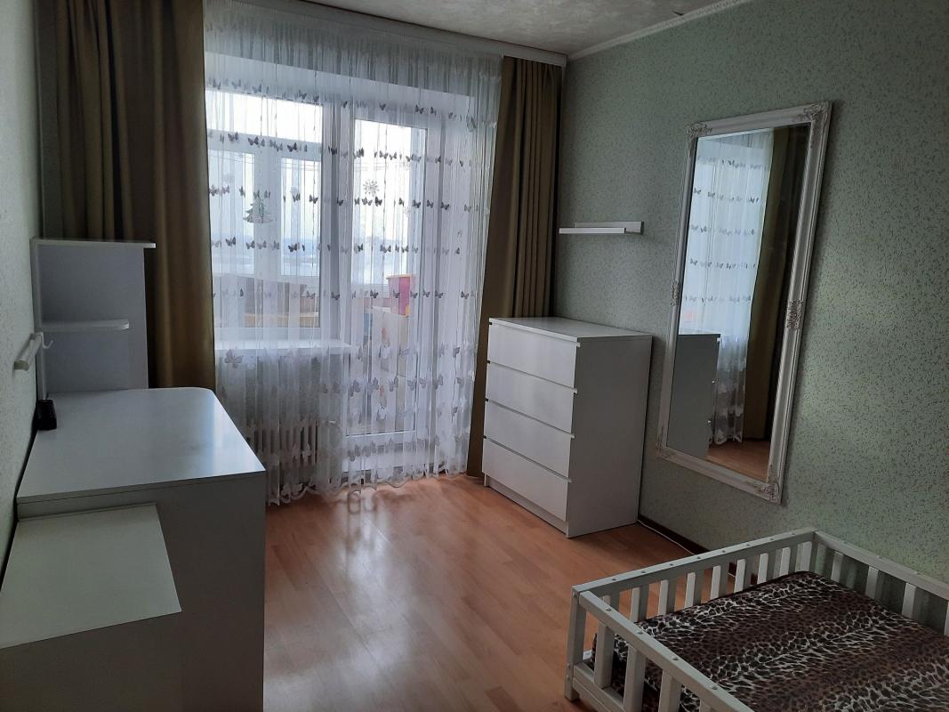 Продажа 3 комнатной квартиры 67 кв. м, Камская ул. 1