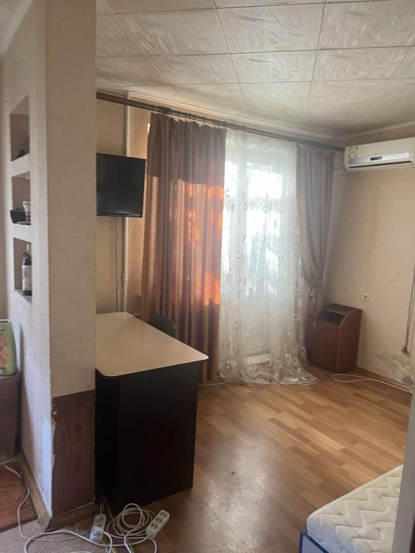 Sale 1 bedroom-(s) apartment 27 sq. m., Yuvileinyi avenue 69