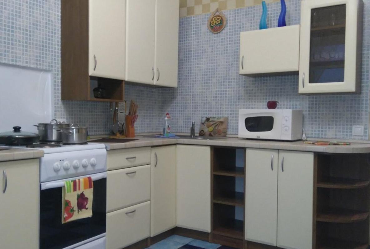 Long term rent 1 bedroom-(s) apartment Oleksandra Myshuhy Street 2