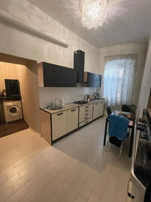 Apartment for rent - Pushkinska Street 56/1