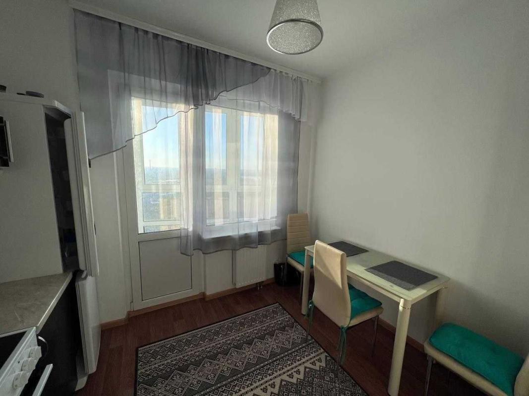 Long term rent 1 bedroom-(s) apartment Sofii Rusovoi Street 7г