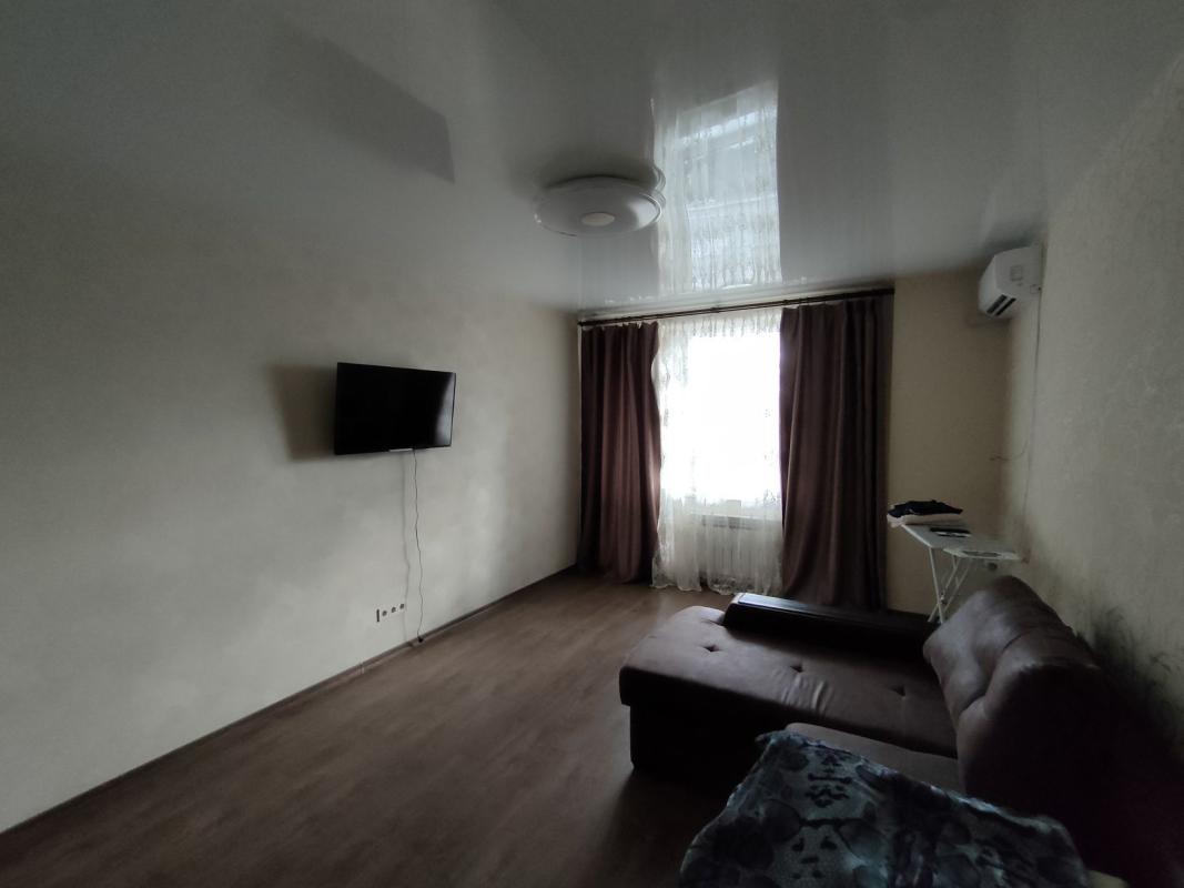 Sale 1 bedroom-(s) apartment 55 sq. m., Myroslava Mysly Street (Tsilynohradska Street) 48в
