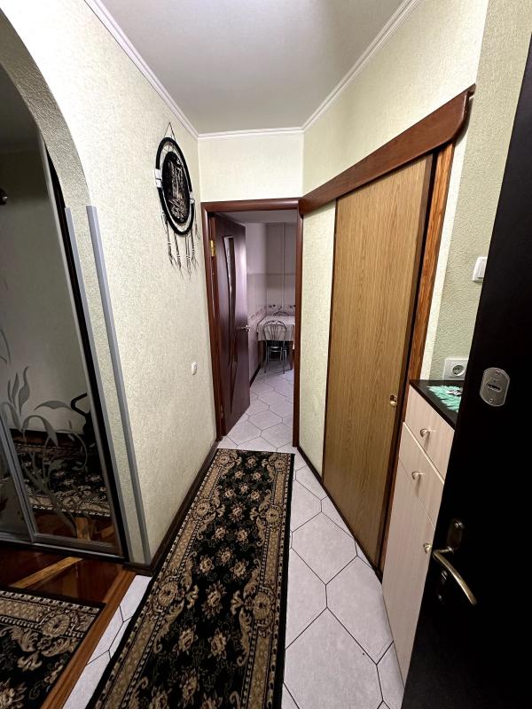 Long term rent 2 bedroom-(s) apartment Danyla Scherbakivskoho street 35