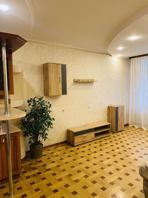 Долгосрочная аренда 1 комнатной квартиры Харьковское шоссе 152